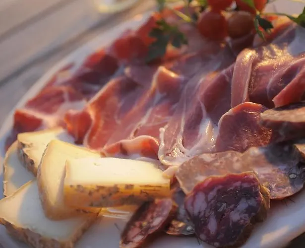 Bed & Breakfast Bergerie Du Prunelli 4*